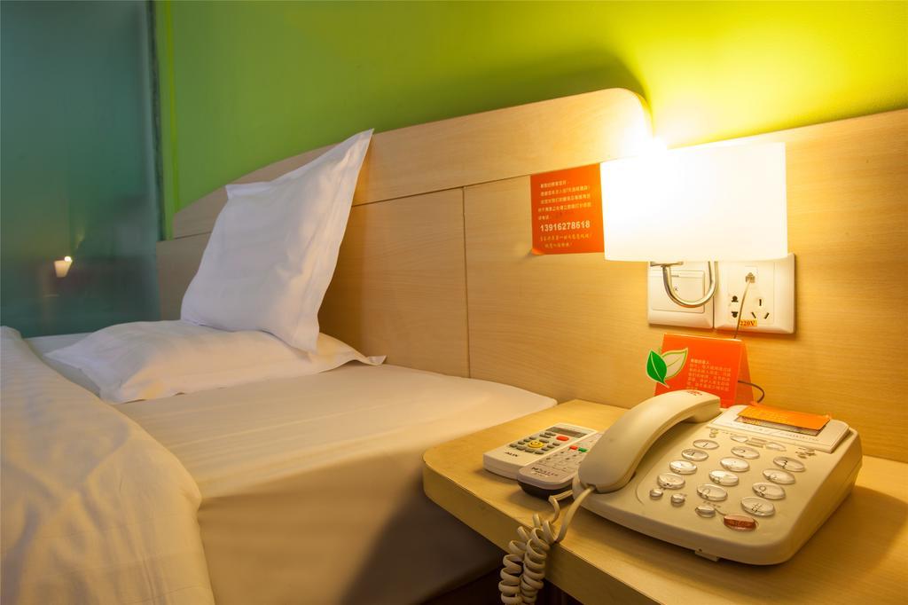 7Days Inn Premium Guangzhou Tianhe West Tiyu Road Subway Station Cameră foto