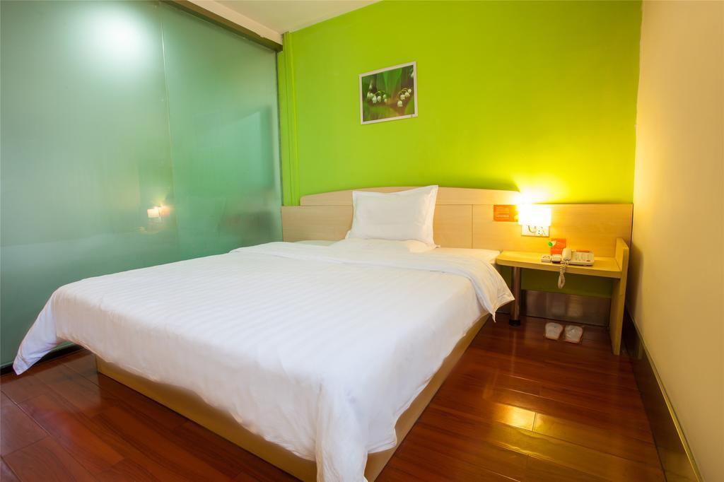 7Days Inn Premium Guangzhou Tianhe West Tiyu Road Subway Station Cameră foto